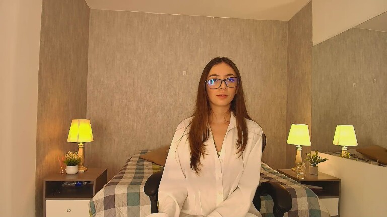 Victoria_Palmerfg's Streamate show and profile