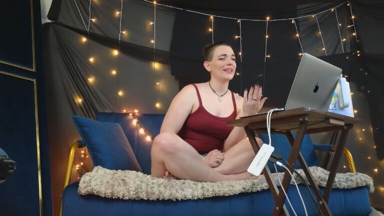 mistressquynnxxo's Streamate show and profile