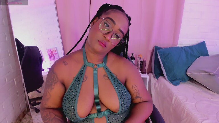 Alison_Daniels's Streamate show and profile