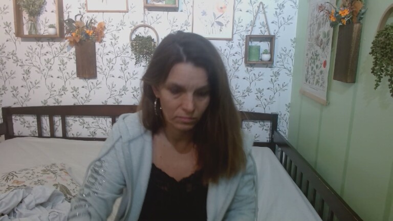 GeminiLoveXO's Streamate show and profile