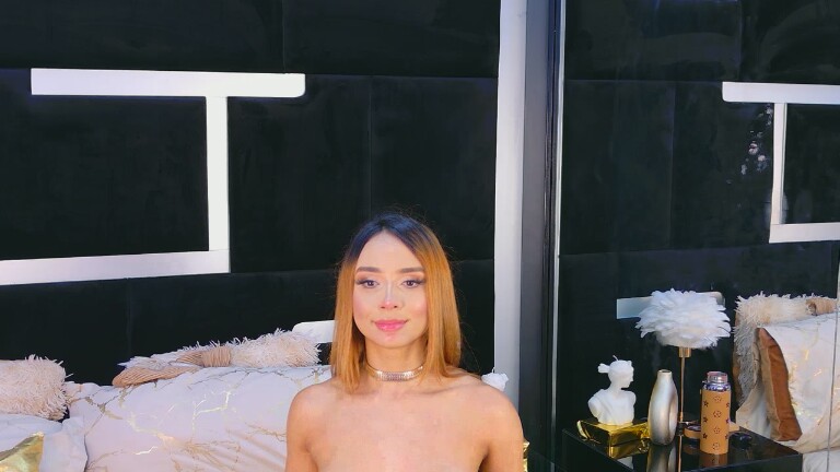 AlanaFerrara's Streamate show and profile