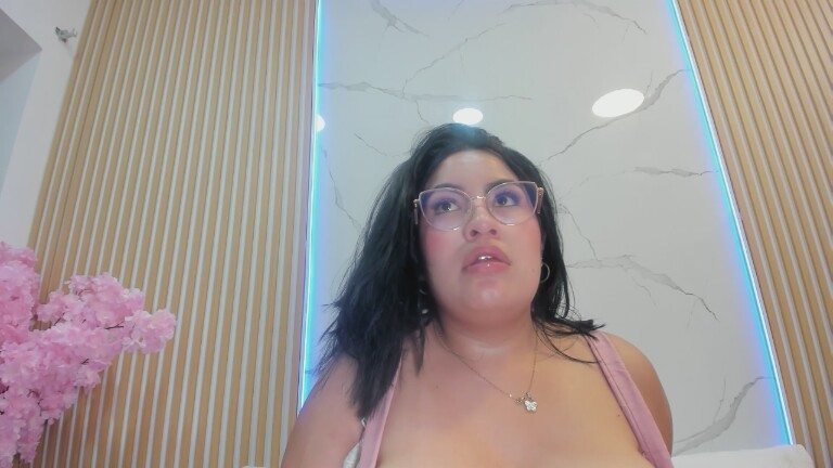 SerenaDupont's Streamate show and profile