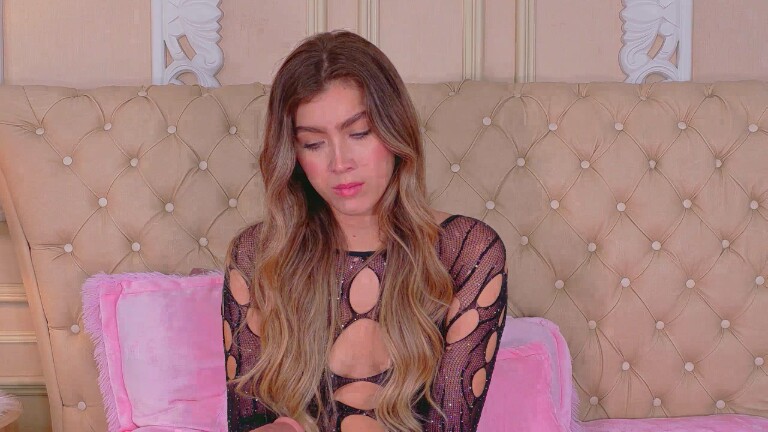 LauraFord's Streamate show and profile