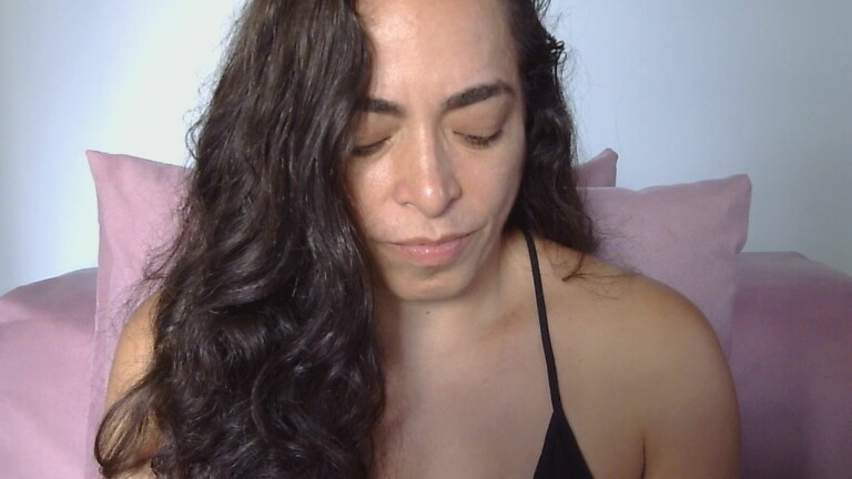 SweetsAnne's Streamate show and profile