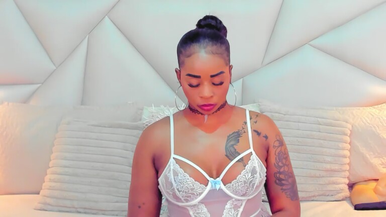 TyraaLambert's Streamate show and profile