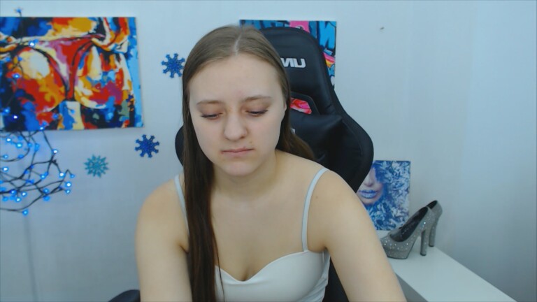 ArinaBelly's Streamate show and profile