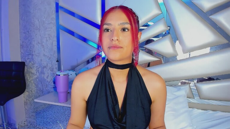 Miia3002's Streamate show and profile