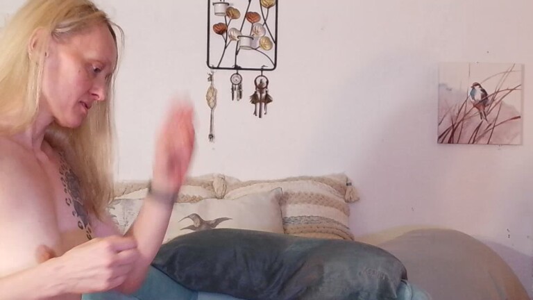 IrisDelaFuente's Streamate show and profile