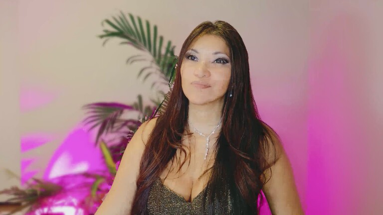 DivineLynn's Streamate show and profile