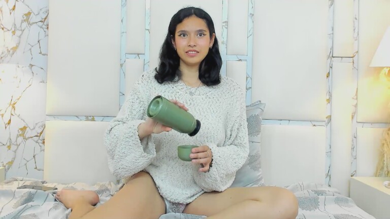 IrisVelasco's Streamate show and profile