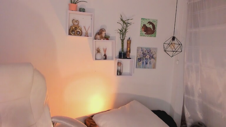 Victoriabeecker's Streamate show and profile