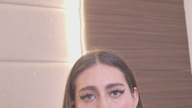 JazzeRusot's Streamate show and profile