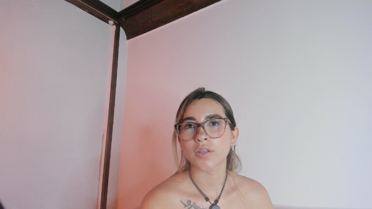 AuraRosse's Streamate show and profile