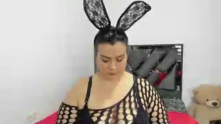 MartinaFox38's Streamate show and profile