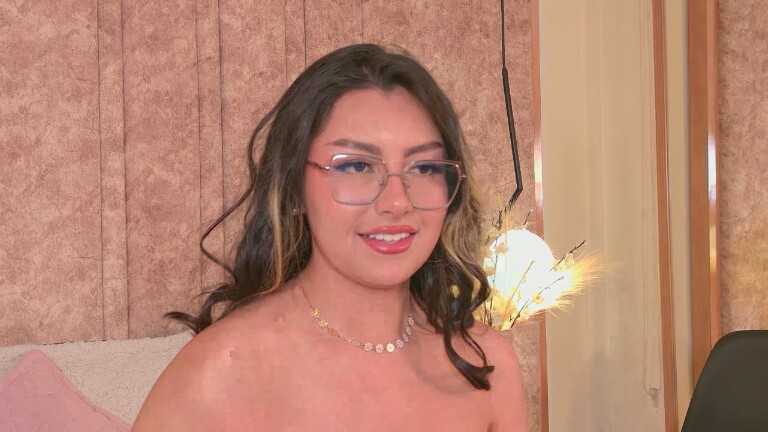 IsaRose's Streamate show and profile