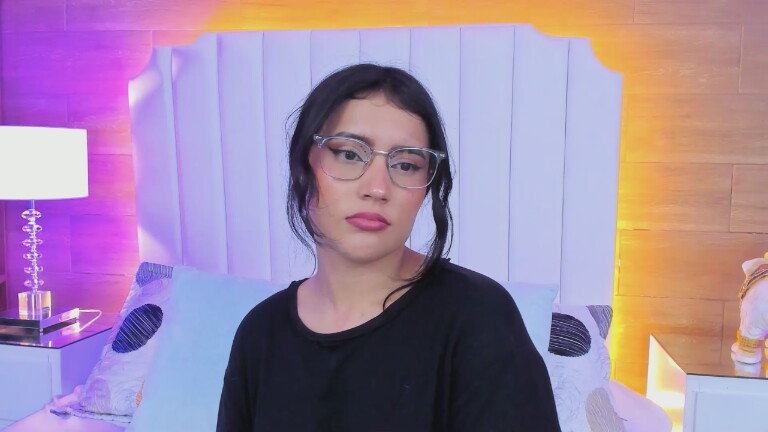 AliceeCarther's Streamate show and profile