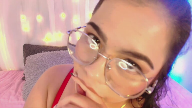 LinaRossie's Streamate show and profile