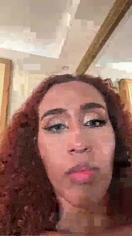 MaiaCox's Streamate show and profile