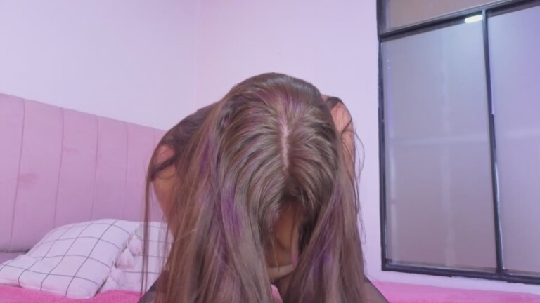 blueehazell18's Streamate show and profile