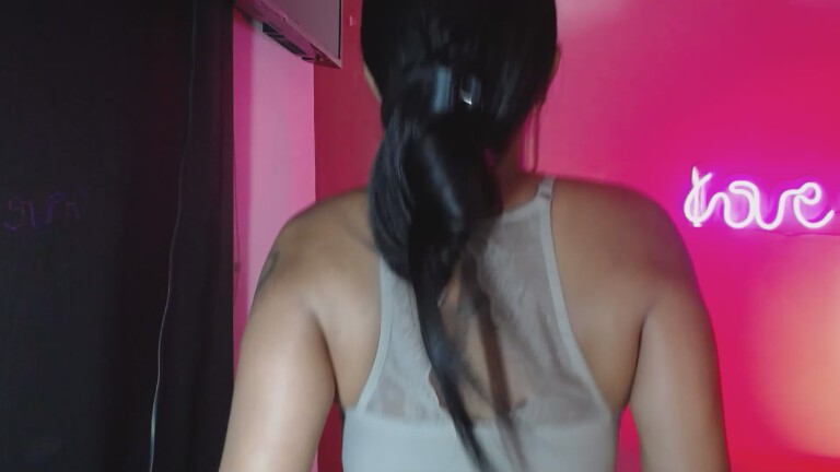 LATINA_BIG_CLITXXX's Streamate show and profile