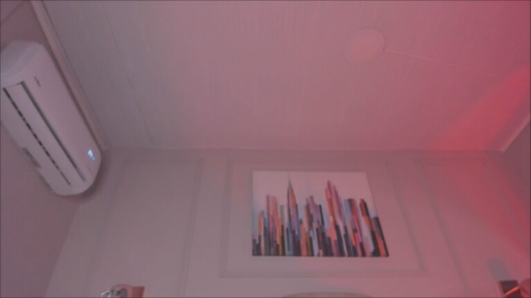 mia_kisses22's Streamate show and profile