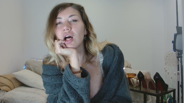 RidingChloe's Streamate show and profile
