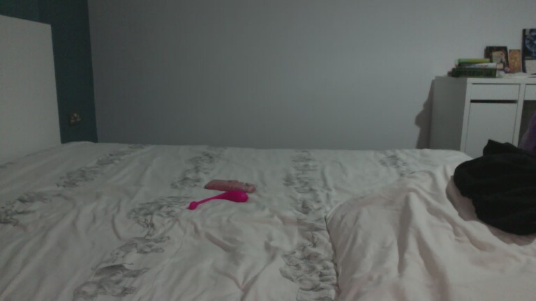 LittleMissFoxx's Streamate show and profile