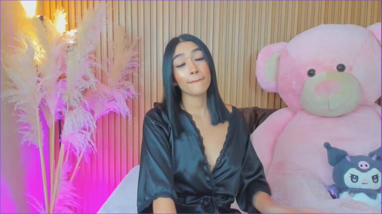 HemmaThompsonn's Streamate show and profile