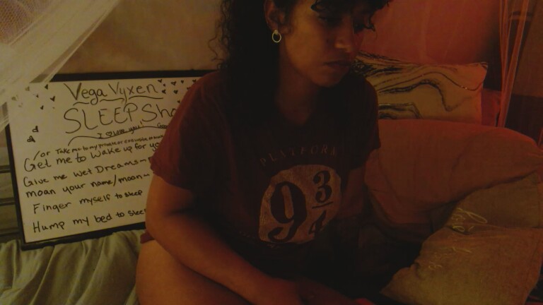 VegaVyxen_22's Streamate show and profile