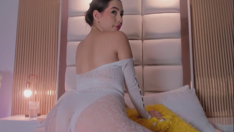 Greta_Petite's Streamate show and profile