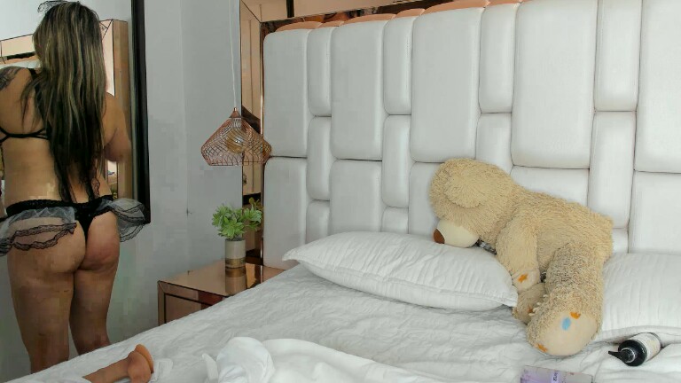 zarinalette's Streamate show and profile