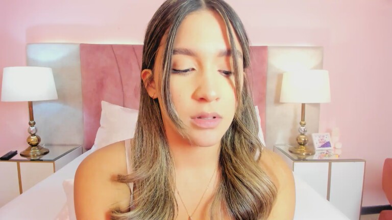 AriannaDuque's Streamate show and profile