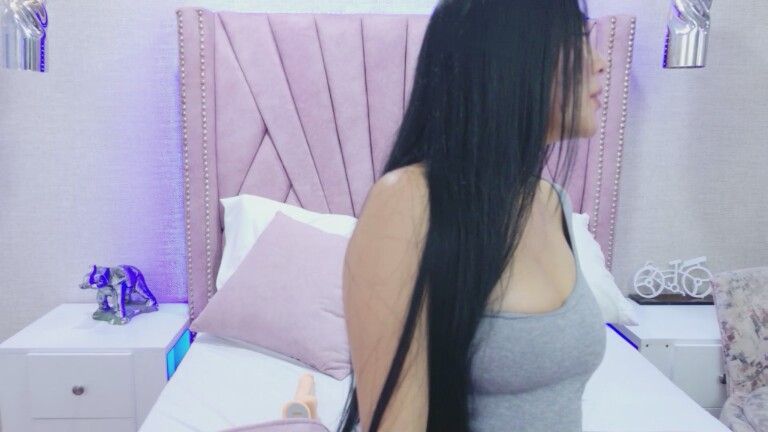ElenaRamirez's Streamate show and profile
