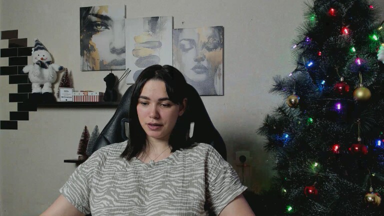 GlamNova's Streamate show and profile