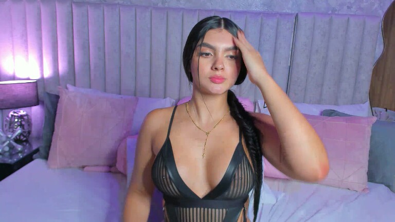 SamiLewis's Streamate show and profile