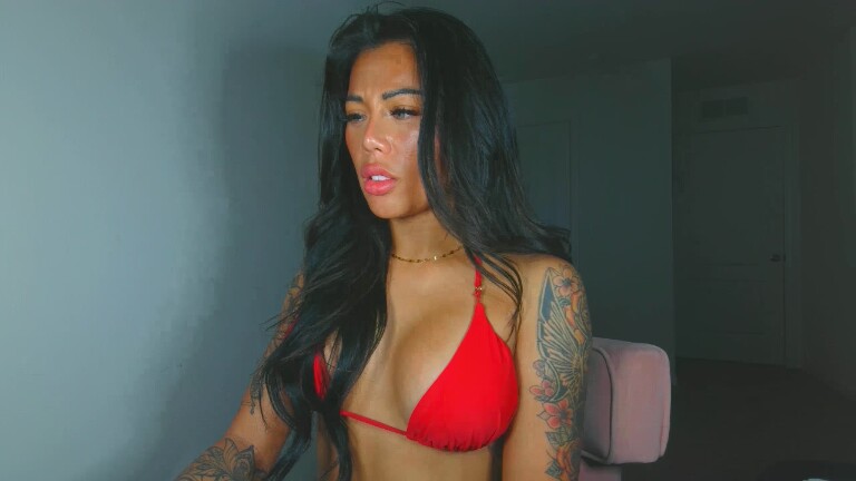 ExoticArya's Streamate show and profile