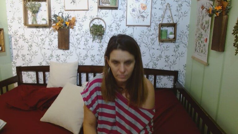 GeminiLoveXO's Streamate show and profile