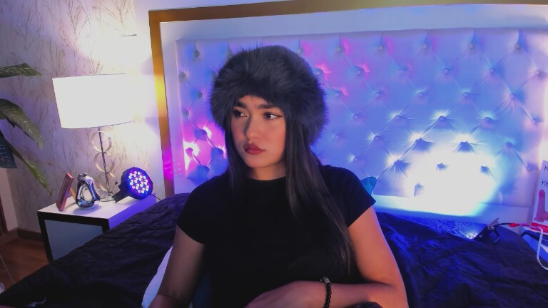 Mia_Ferreer's Streamate show and profile