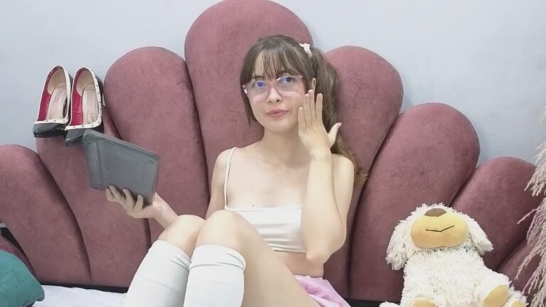 ISABELLAJHONS's Streamate show and profile