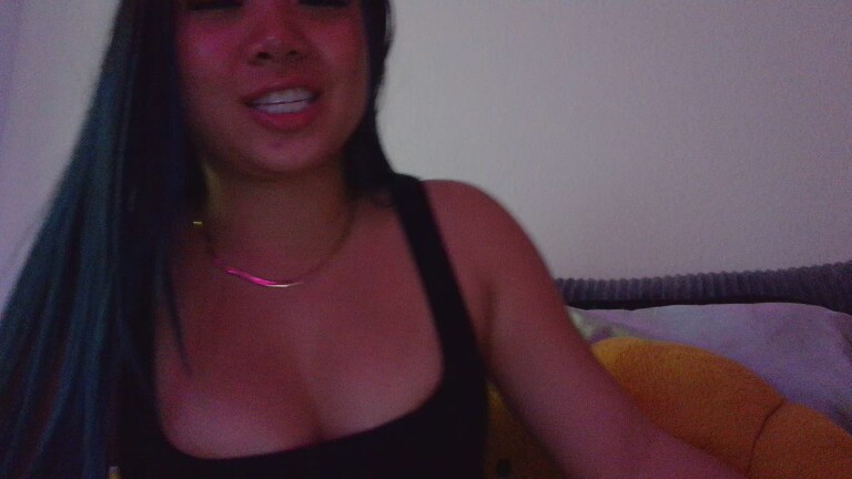 VeeE63's Streamate show and profile