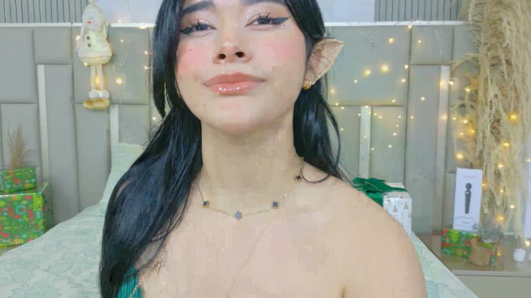 RoxyLyne's Streamate show and profile