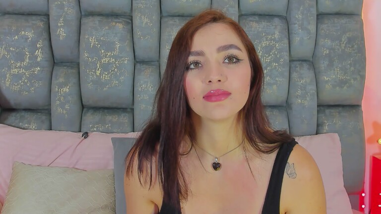 LorenaMiler's Streamate show and profile