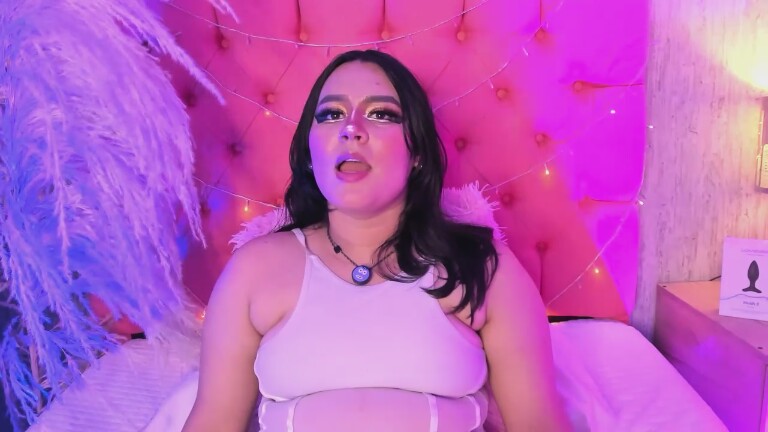 SakuraDilucas's Streamate show and profile