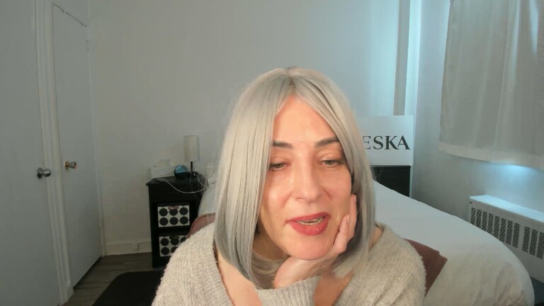 TheRealSeska's Streamate show and profile