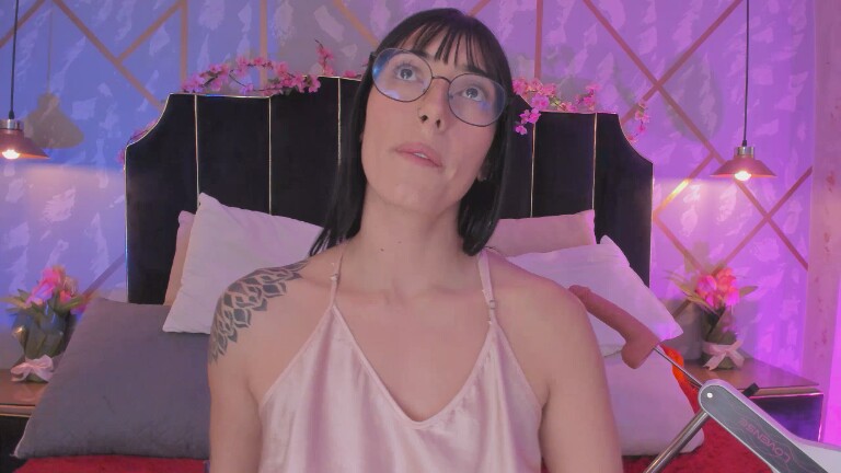 VioletaParr's Streamate show and profile