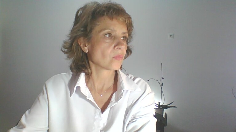 SimplyEnchanting's Streamate show and profile