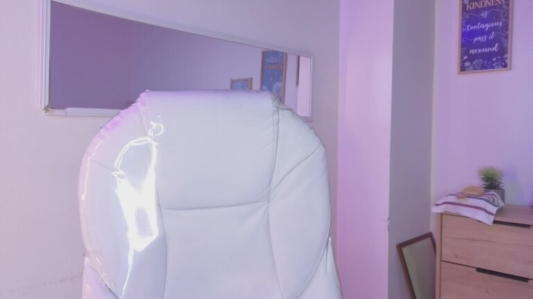 blueehazell18's Streamate show and profile