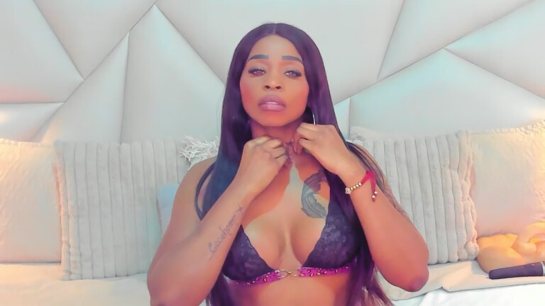 TyraaLambert's Streamate show and profile