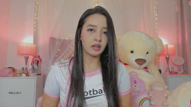 AlexandraWinterr's Streamate show and profile