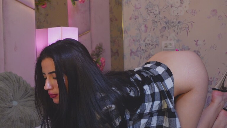 AmeliaJune's Streamate show and profile